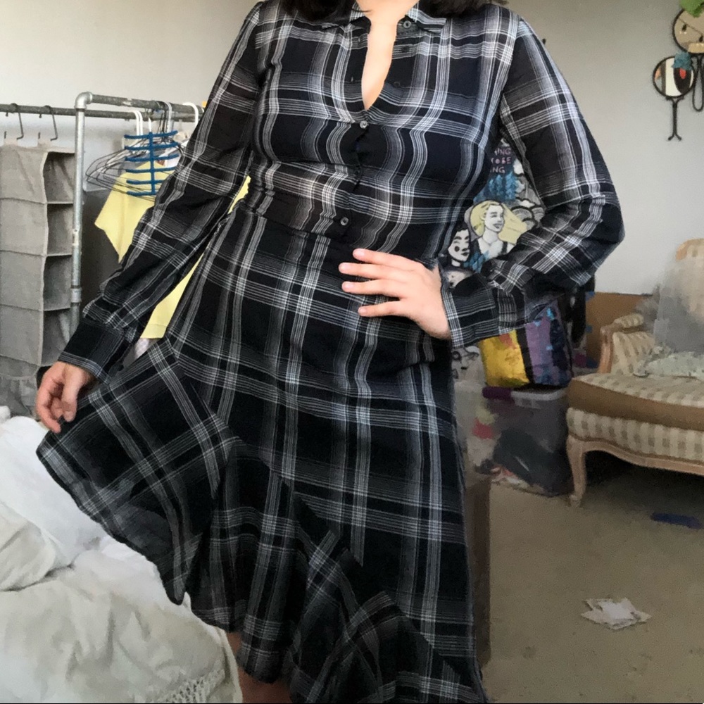 STATE XS Black plaid button up dress